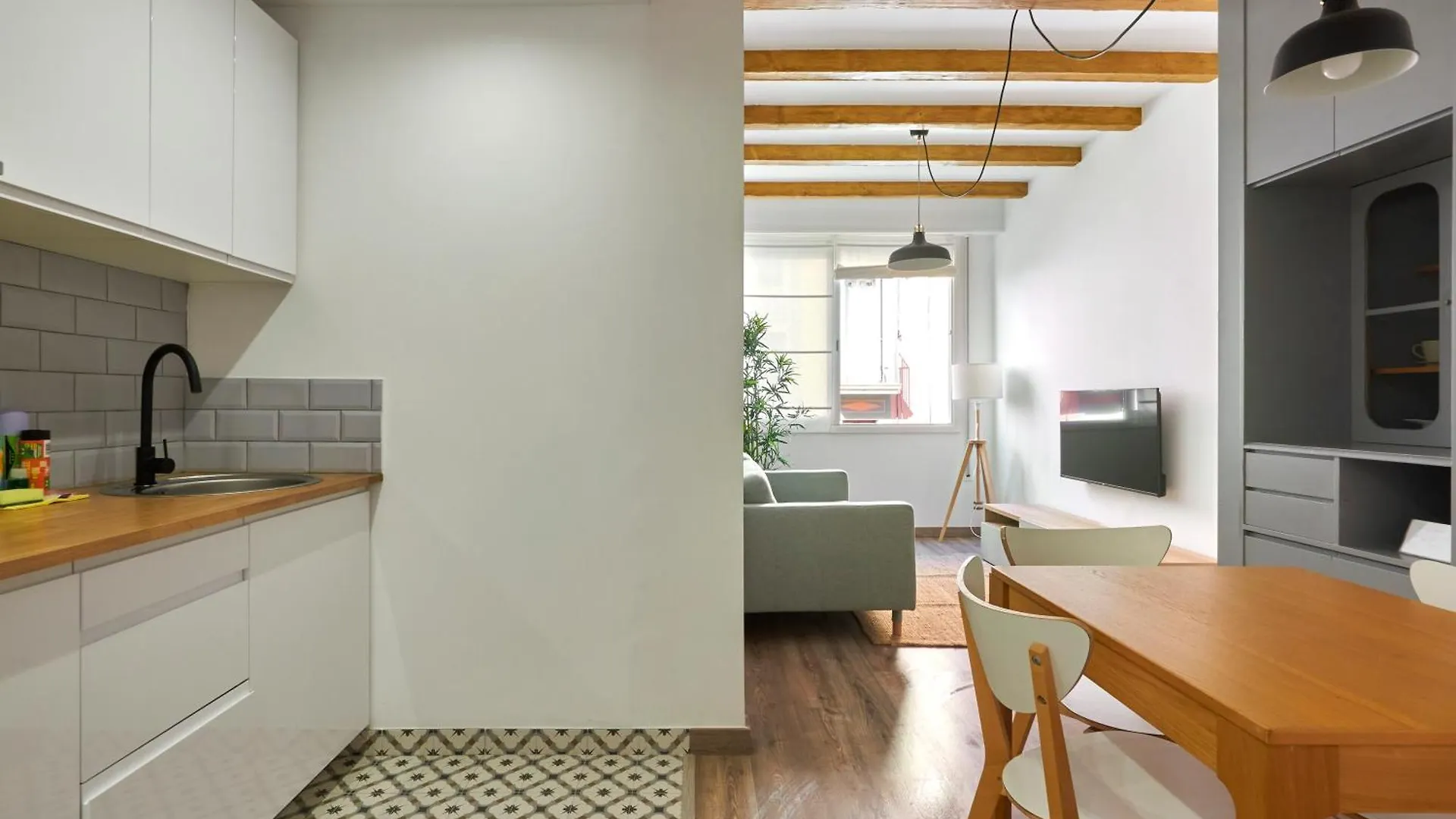 Ol Cute Apartment In Quiet Olivera St