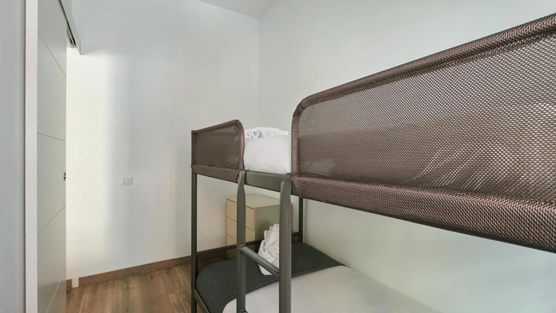 Ol Cute Apartment In Quiet Olivera St